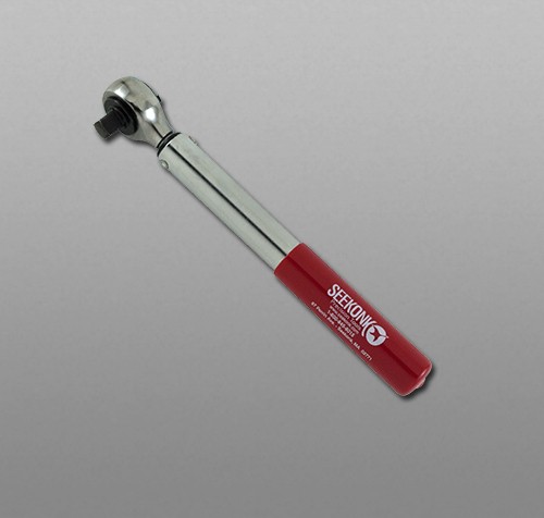 39 in Seekonk NC-100R-39 1/4 Dr Preset Click Torque Wrench lbs